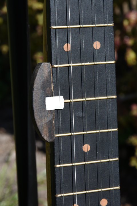 5th string capo