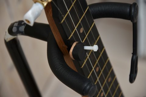 5th string capo