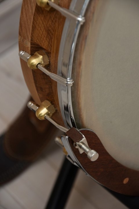 5th string capo