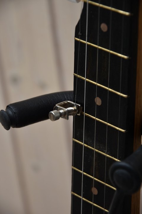 5th string capo